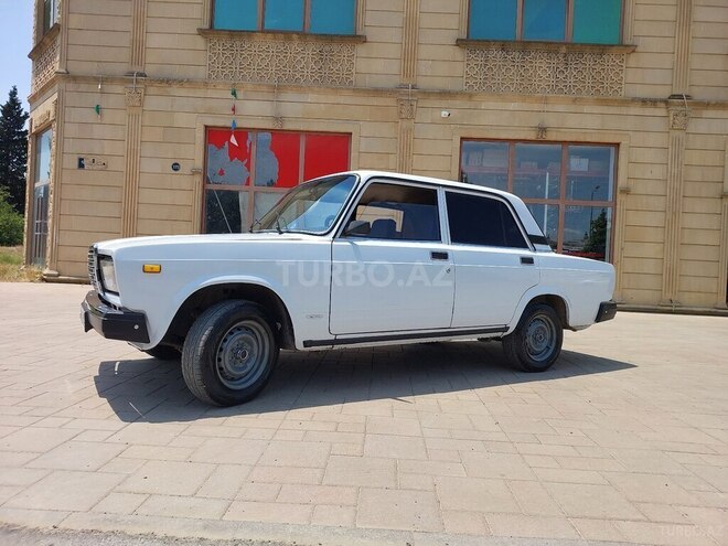 LADA (VAZ) 2107-5