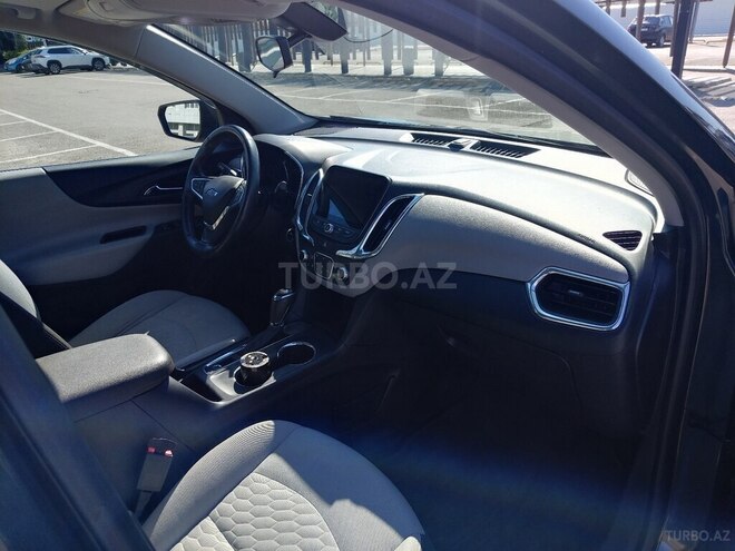 Chevrolet Equinox-5