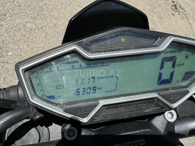 CFMOTO 250 NK-5
