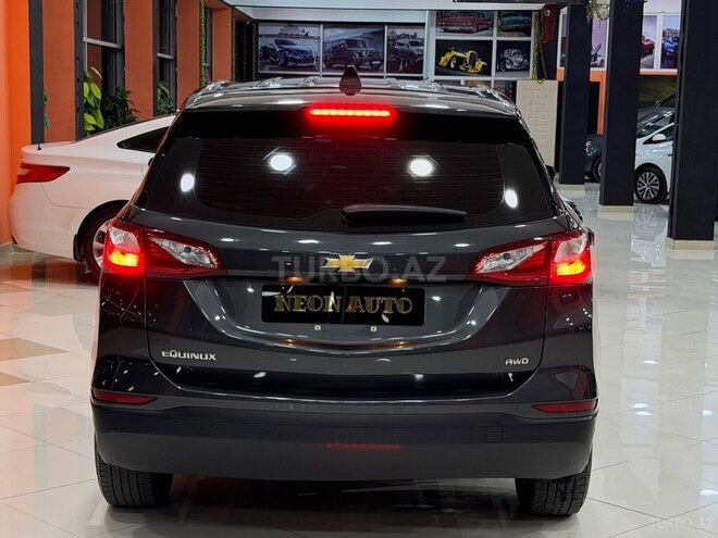 Chevrolet Equinox-7