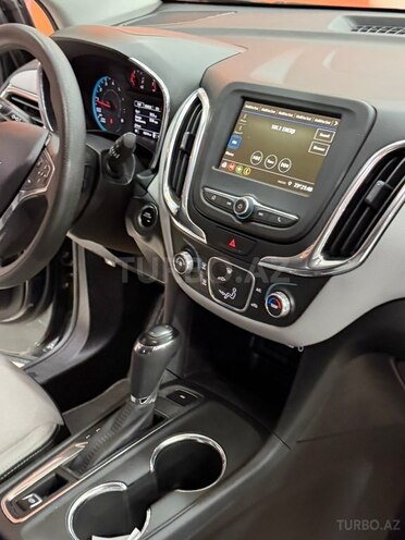 Chevrolet Equinox-15