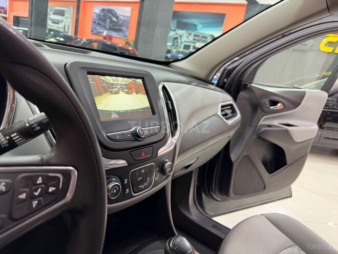 Chevrolet Equinox-21