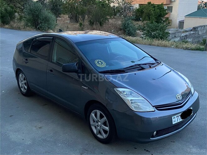 Toyota Prius-10