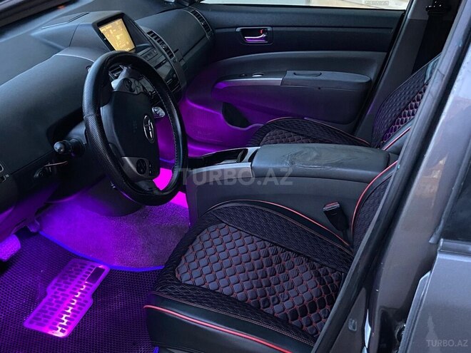 Toyota Prius-15