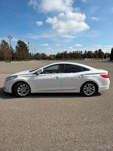 Hyundai Azera-3
