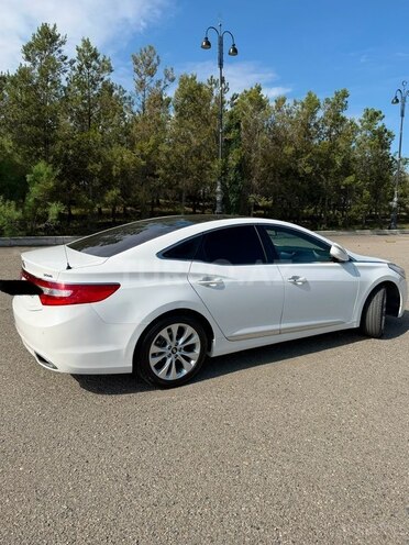 Hyundai Azera-4