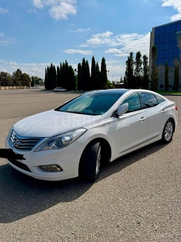 Hyundai Azera-5