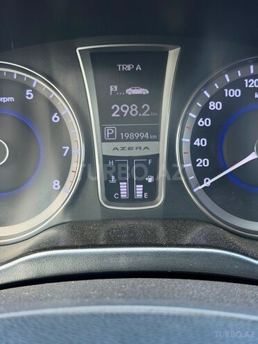 Hyundai Azera-6