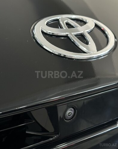 Toyota Camry-31