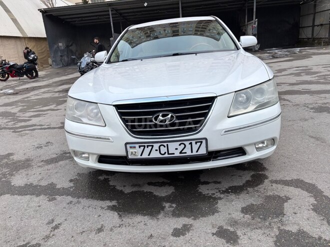 Hyundai Sonata-1