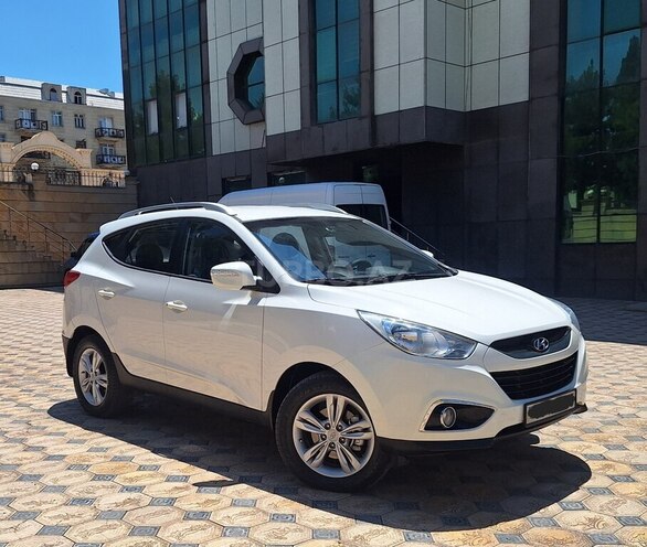 Hyundai ix35-10