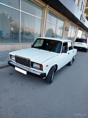 LADA (VAZ) 2107-5