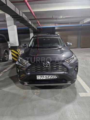 Toyota RAV4-1