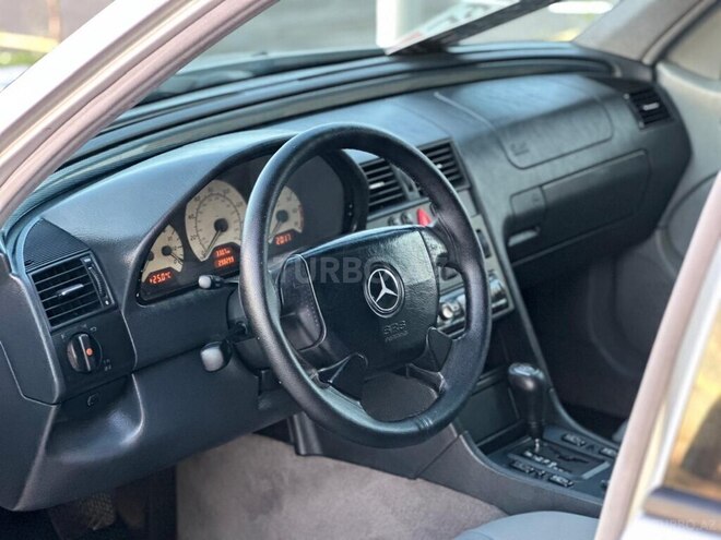 Mercedes C 230-14