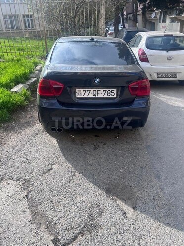 BMW 320-3