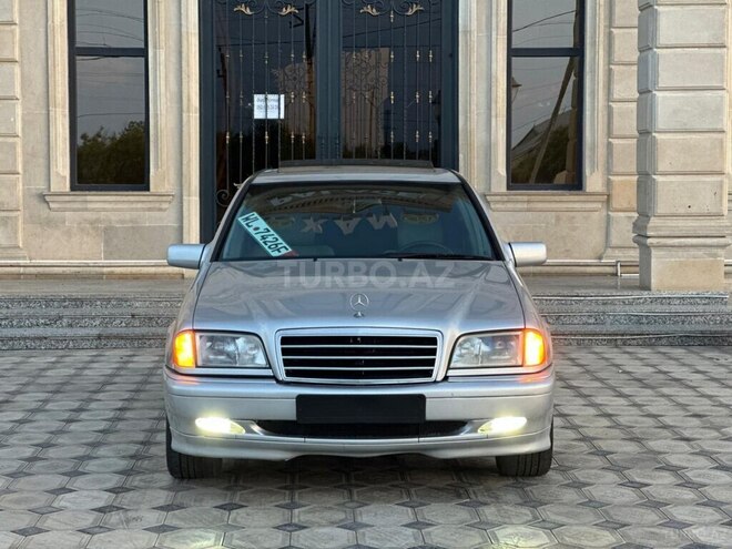 Mercedes C 230-3
