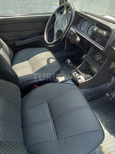 LADA (VAZ) 2107-10