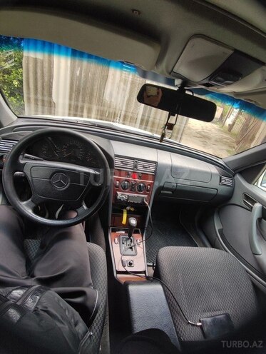 Mercedes C 180-5