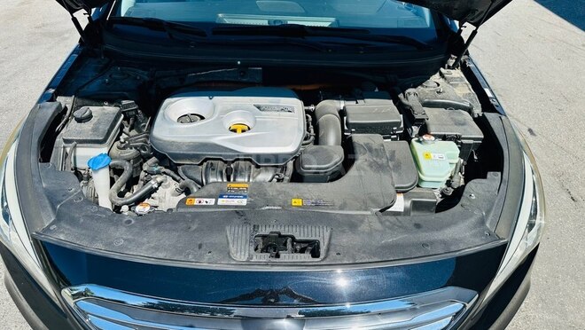 Hyundai Sonata-8