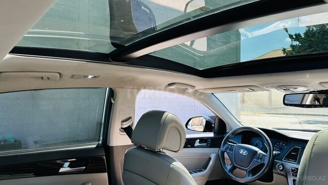 Hyundai Sonata-6