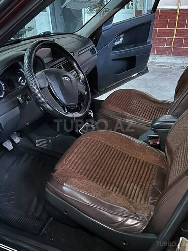 LADA (VAZ) Priora-10