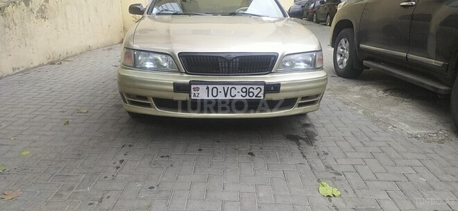 Nissan Maxima-2
