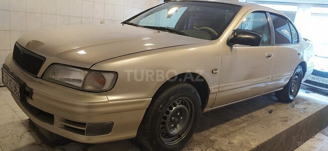 Nissan Maxima-4