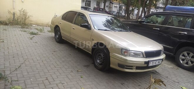 Nissan Maxima-9