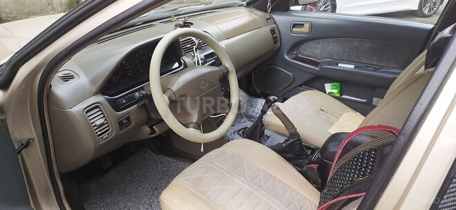 Nissan Maxima-12