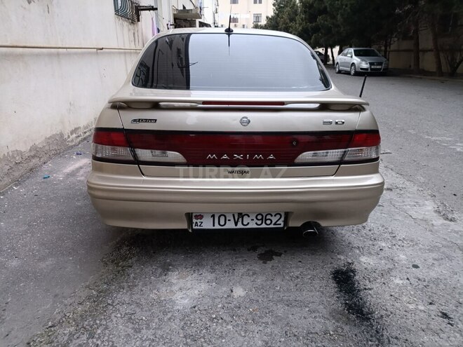 Nissan Maxima-14