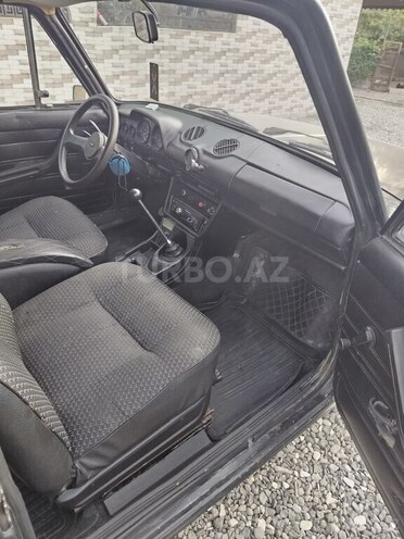 LADA (VAZ) 2106-7