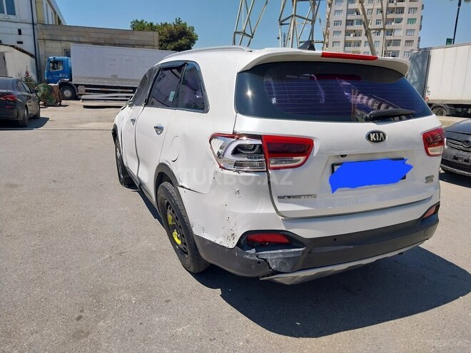Kia Sorento-4