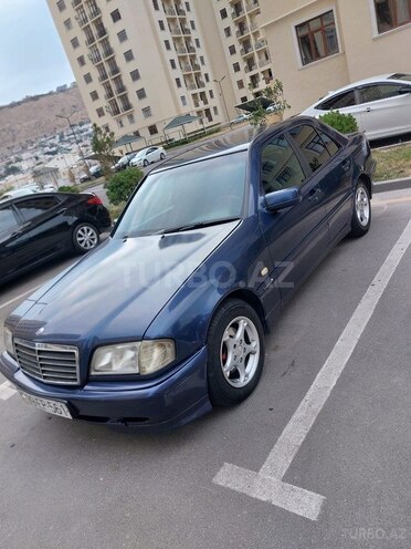 Mercedes C 220-3