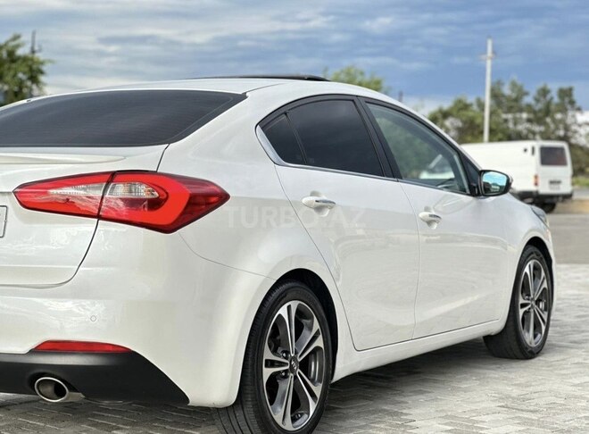 Kia Cerato-4