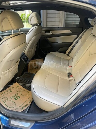 Hyundai Sonata-6
