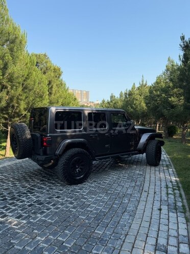 Jeep Wrangler-8