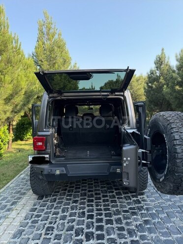 Jeep Wrangler-17