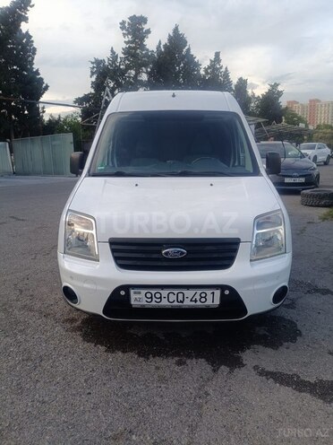 Ford Tourneo Connect-1