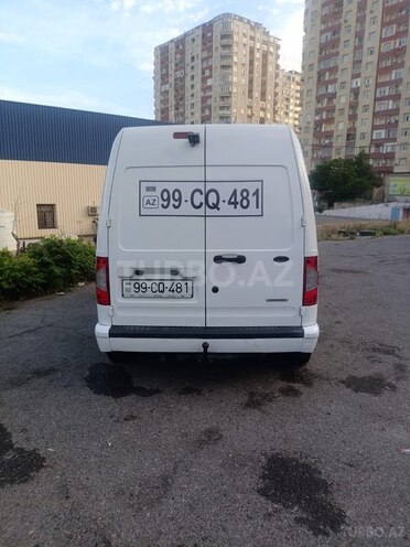 Ford Tourneo Connect-11