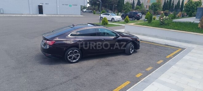 Chevrolet Malibu-9