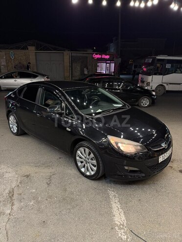 Opel Astra-3