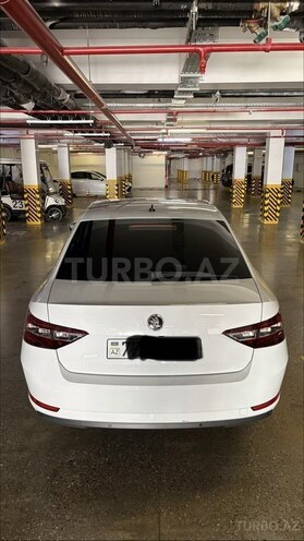Skoda Superb-10