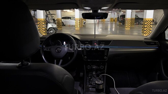 Skoda Superb-6