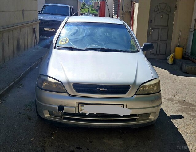 Opel Astra-1