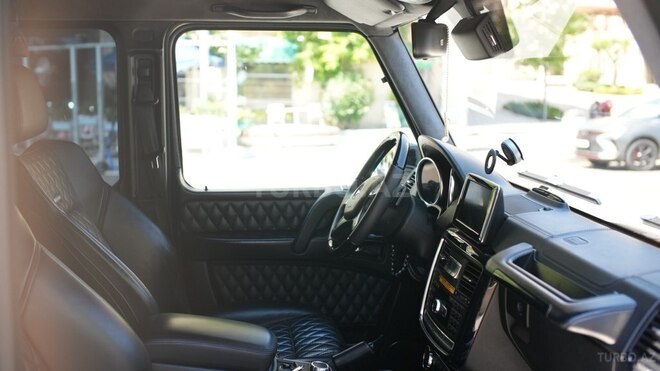Mercedes G 63 AMG-12