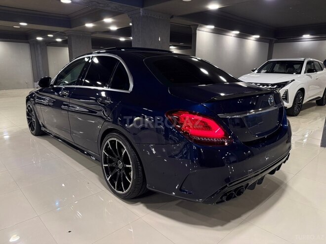 Mercedes C 300 4MATIC-8