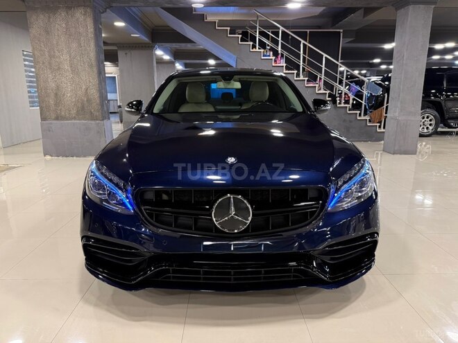 Mercedes C 300 4MATIC-1