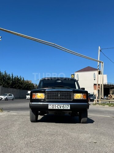 LADA (VAZ) 2107-1
