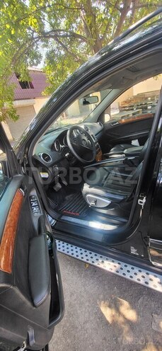Mercedes ML 350 4MATIC-4