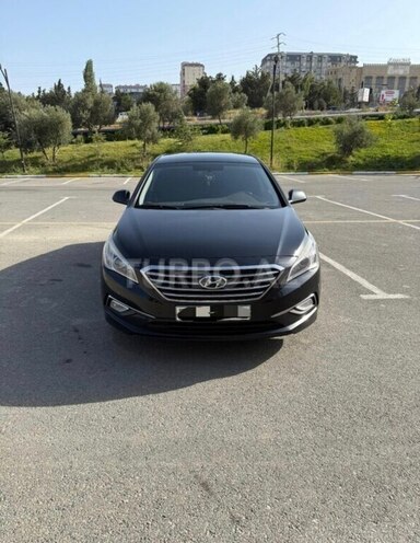 Hyundai Sonata-1